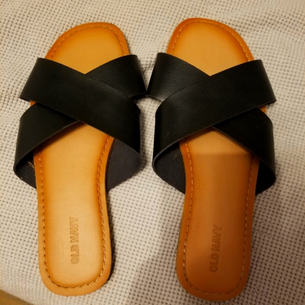Old Navy slip on sandals